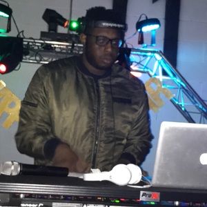 Meet your Posher, Amara